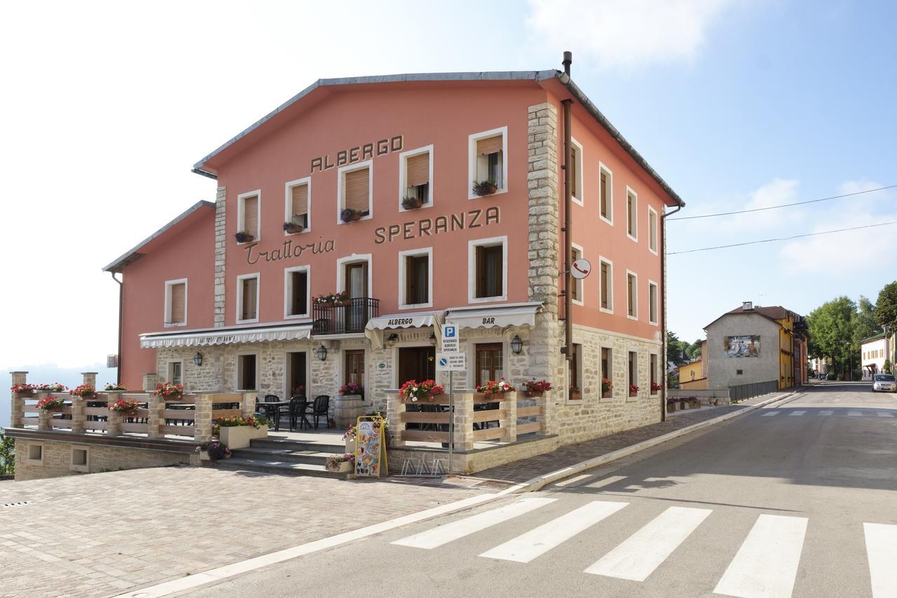 Albergo Trattoria Speranza Foza Exterior photo